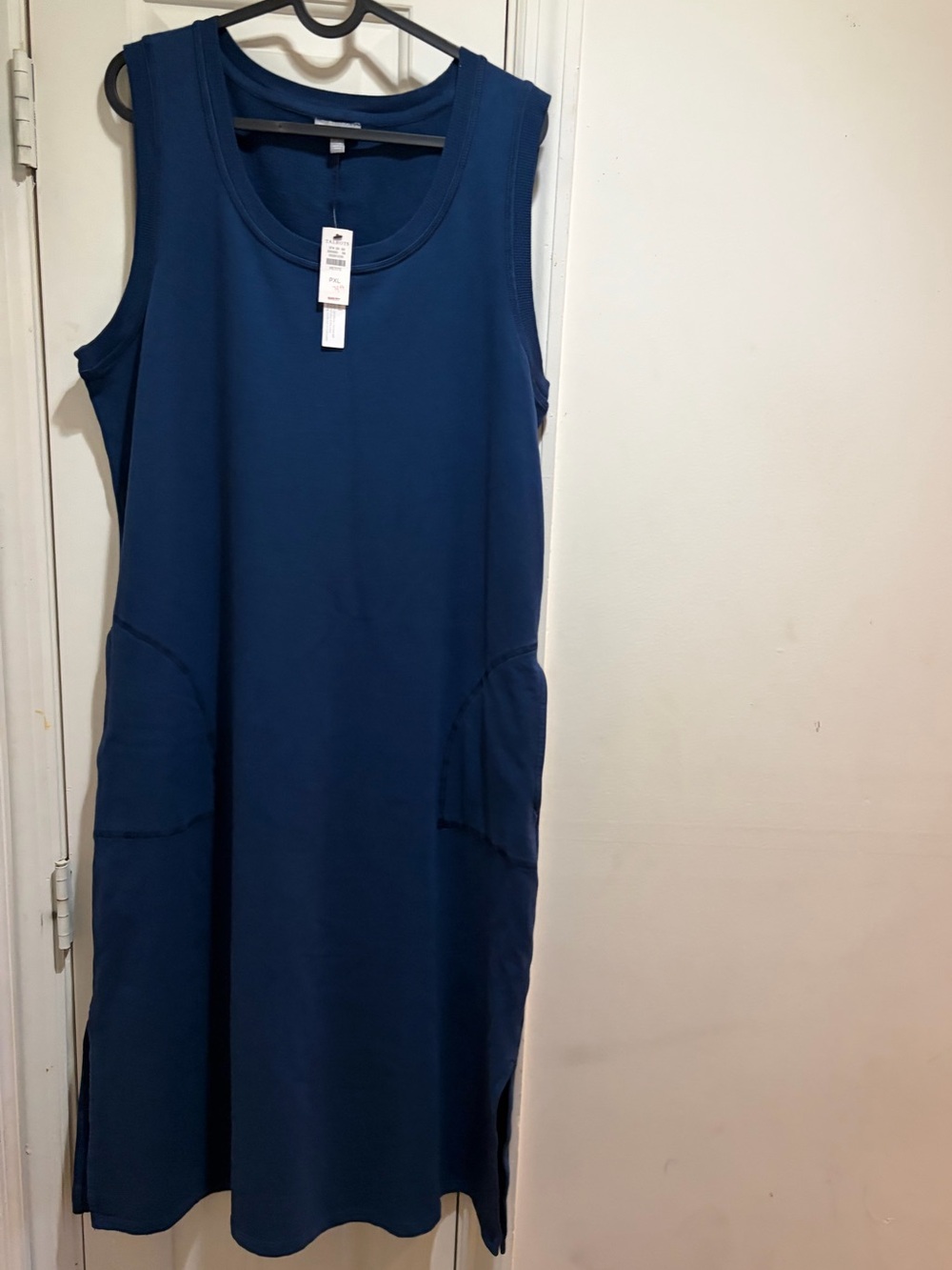 NWT T by Talbots Sleeveless Navy Blue Shift Dress with Pockets